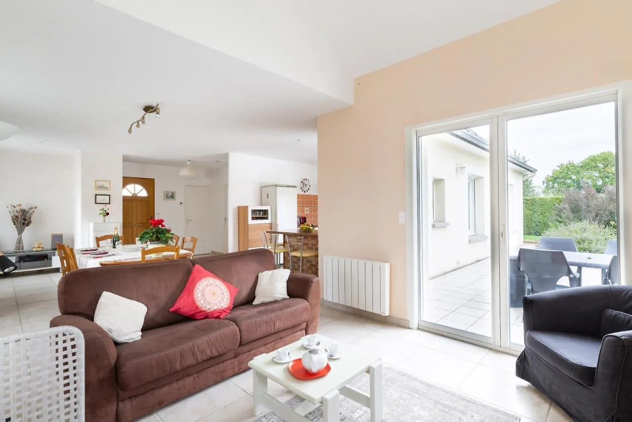 Le Chemin Vert - Maison Avec Piscine Matignon Holiday home